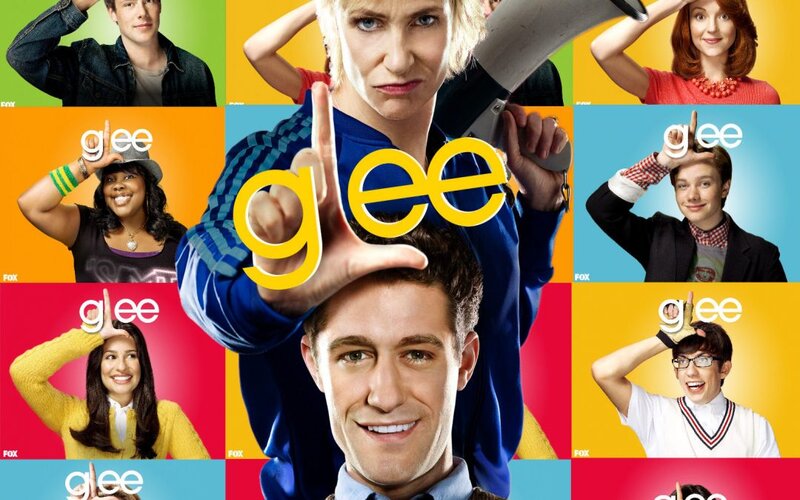 Phim sitcom luyện nghe tiếng Anh - Phim Glee